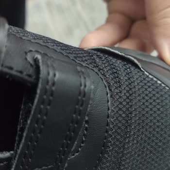 Adidas Marka Çocuk Spor Ayakkabısı