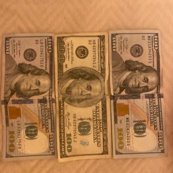 Yapı Kredi Bankası Banka Tarafından Sahte Olduğu Söylenilen Para