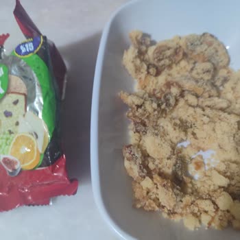 BİM Casey Meyveli Kekten İp Çıktı...