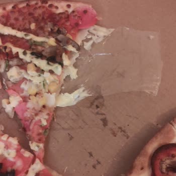 Domino's Pizzadan Jelatin Çıkması