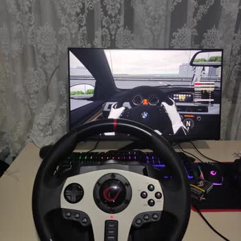 Rampage V902 Sola Çekiyor