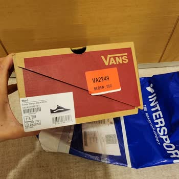 Intersport Stokta Olmayan Ürün Satışı