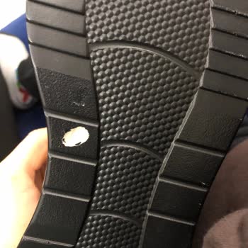 Shoeday Butik Gönderdikleri Ürünün Aldığım Ürünle Alakasızlığı Ve Kusurları