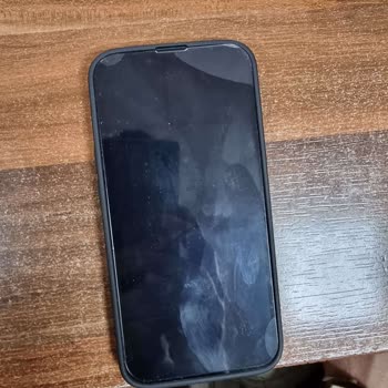 Teknosa İPhone Kırılmaz Cam Değişimi