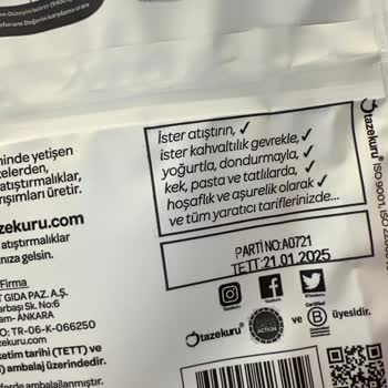 Taze Kuru Quru Kurutulmuş Çilekte Çıkan Güve