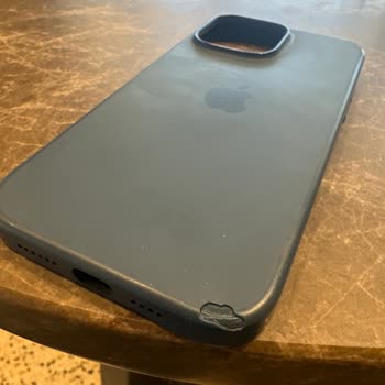 Apple Store İPhone 14pro Max Ayıplı Kılıfı!