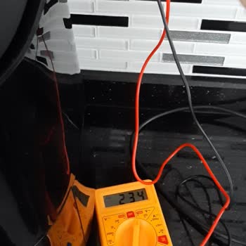 ADM Elektrik Dağıtım Voltaj Dengesizliği Yüzünden Kombi Bozulması