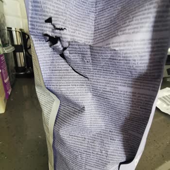 Ekonomikmama.com Brit Kedi Maması Torba Yırtık Geldi