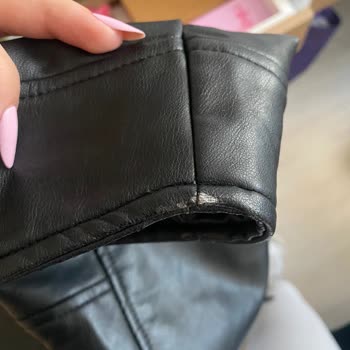 Zara Deri Ceket Soyulması