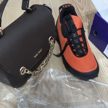 FLO Ayakkabı Nine West Ve FLO Yanlış Ürün Gönderimi