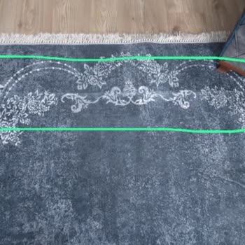 Mutlu__evler__ (Instagram) Mutlu _evler_ Halı Özürlü Ürün Gönderdi