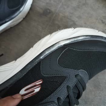 Skechers Ayakkabısında 2 3 Ayda Bozulma.