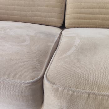 İstikbal Lena Koltuk Takımı Renk Solması Ve Ürün Tüylenmesi