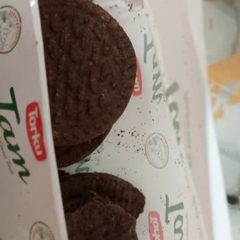 Torku Tam Çikolata Kremalı Bisküvi