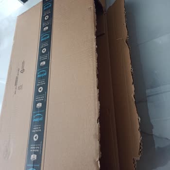 Kolay Gelsin Kargo Şirketi Kargomu Paketi Açılmış Getirdi!