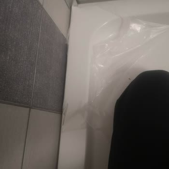 Dusakabincim.com Duşakabin Kırık Camın Garanti Kapsamında Değiştirilmemesi