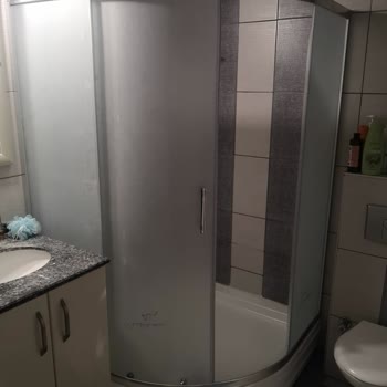 Dusakabincim.com Duşakabin Kırık Camın Garanti Kapsamında Değiştirilmemesi