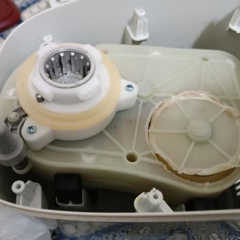 Fakir Ek-200 Kıyma Makinesinde Hatasını Tüketiciye Yansıtıyor