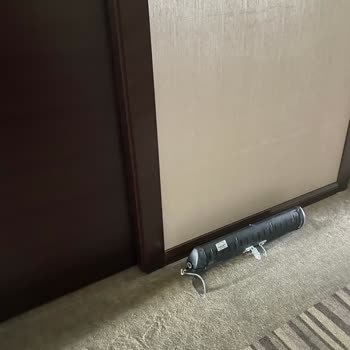 Morrian Hotel Klima Çalışmıyor, Kapıya UFO Isıtıcı Koyulması