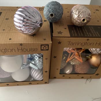 Metro Market Yılbaşı Süsü Eksik