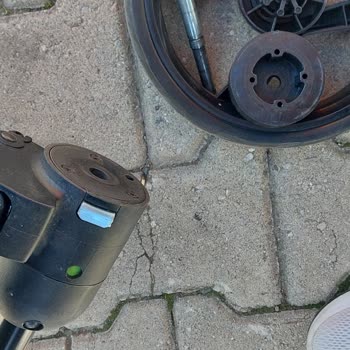 Kanz Bebek Arabası ve Gereçleri Bebek Arabası Tekerlek Arızası Ve Servis Sorunu