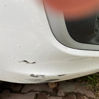 İstanbul Trafik Vakfı Çekilen Aracımda Oluşan Göçük Ve Otopark Görevlisinin Kötü Üslubu