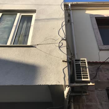 Horoz Lojistik Dagıtım Aracının Evime Verdiği Hasar