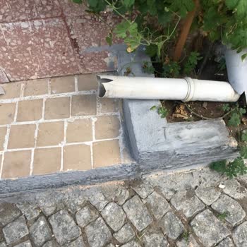Horoz Lojistik Dagıtım Aracının Evime Verdiği Hasar