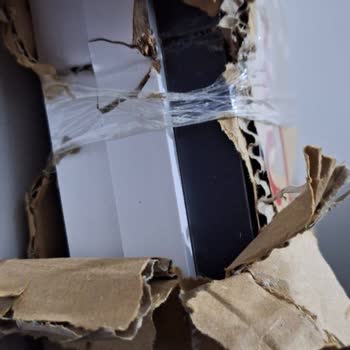 Vivense Firmasının Hasarlı Ürünü İade Almaması