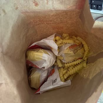 Burger King Paketleme Eğitimi Verilmesi Lazım