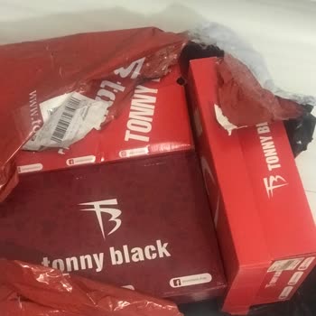 Tonny Black Öğretmenler Gününde Mağdur Etti