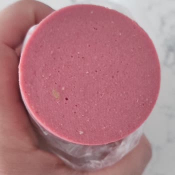 Pınar Et ve Süt Marketten Alınan Hindi Salamında Yeşil Küf Sorunu