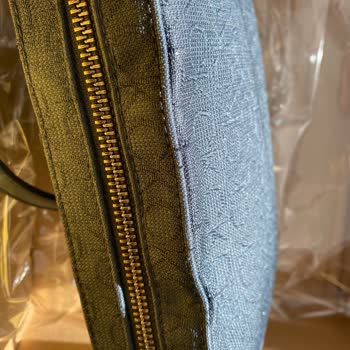 Calvin Klein Hatalı Ve Kalitesiz Ürün