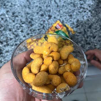 Çerezya Kurtlu Soslu Kaju
