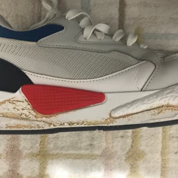 Puma Forum Çamlık AVM, Denizli (partner Store) Ayakkabı Şikayetim.