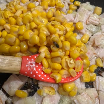 Tukaş Konserve Mısırın İçinden Sinek Çıktı