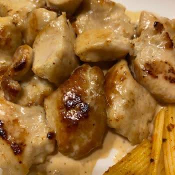 Tavuk Dünyası Yemekte Kıl Çıktı