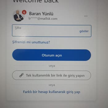 Linkedin Hesabımın Mail Adresinin Değişmesi