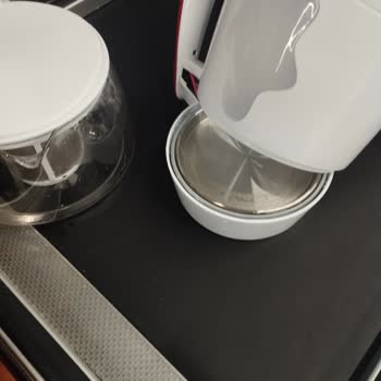 Awox Çaycının Düşen Tabanı Tehlike Yarattı!