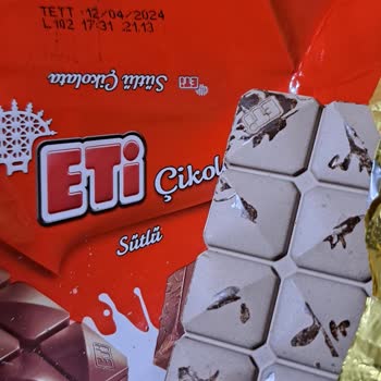 Eti Gıda Eti Sütlü Çikolata Bozuk Çıktı