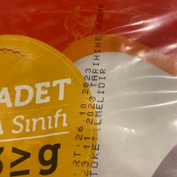 Başgimpa Marketten Firması İle Son Kullanıma Bir Gün Kalmış Bir Koli Yumurta