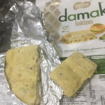 Nestle Damak Baklava Çikolata Bozuk Tadı Kokusu Değişik