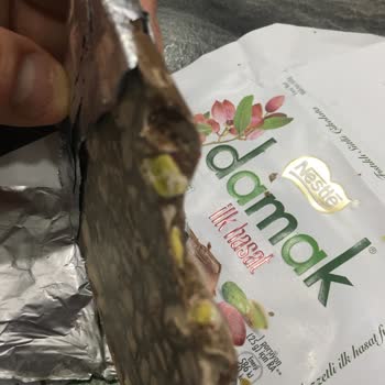 Nestle Damak İlk Hasat Çikolatası Bozuk Kötü Tadı Var