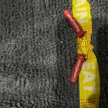 Yataş Nevresim Takımının İçinden Toplu İğne Çıktı