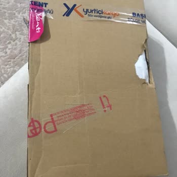 Yurtiçi Kargo Penti Kutusu Kargoda Açılmış!