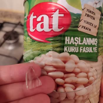 Tat Gıda Haşlanmış Kuru Fasulye İçinden Cam Parçası Çıkması