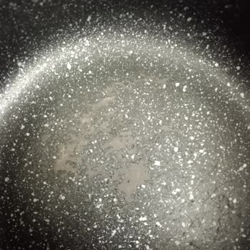 Korkmaz Mutfak Eşyaları Tencere Granit Soyulması