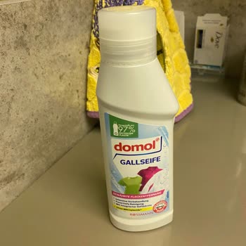 Rossmann Leke Çıkarıcı Üründe Pembe Leke Bıraktı