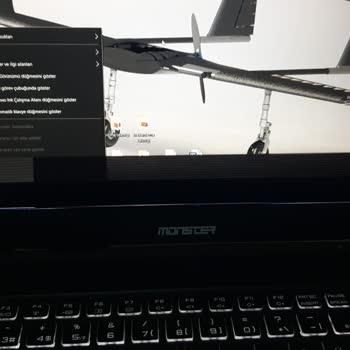 Monster Notebook Siyah Ekran Problemi