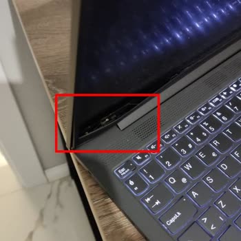 Lenovo Bilgisayar Dizüstü Bilgisayar Menteşe Arızası